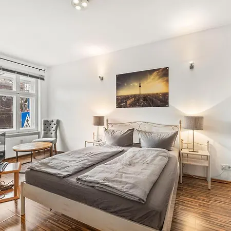 Budget Am Fernsehturm *