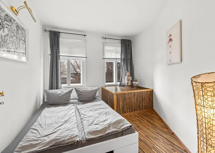 Budget Am Fernsehturm Apartamento *