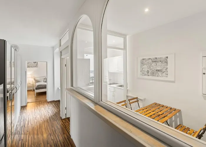 Budget Am Fernsehturm Apartamento Berlín